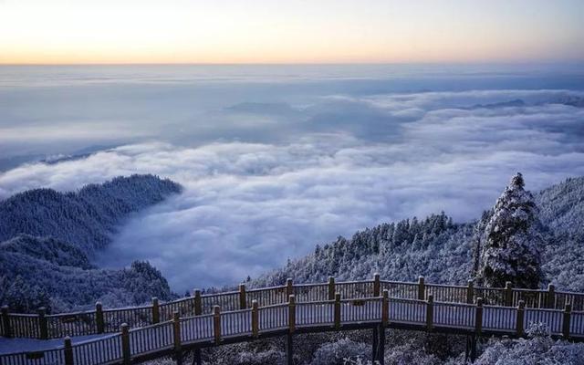 西岭雪山不买门票玩法