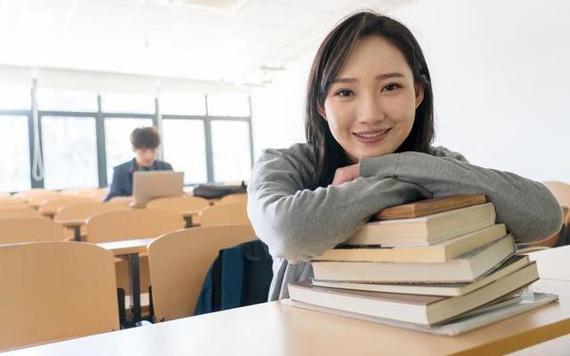 考不上大学很丢人吗