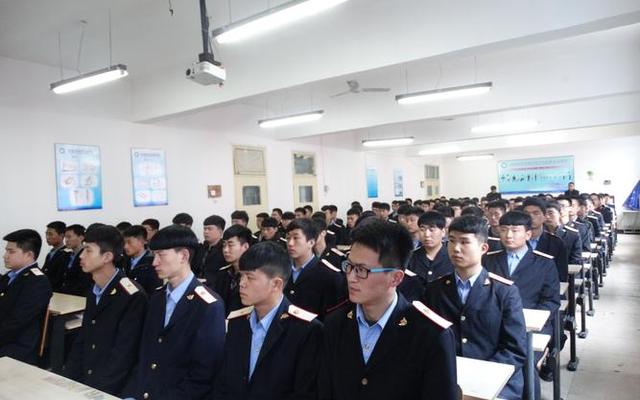 铁路学校哪个学校最正规