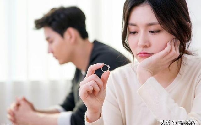 女方出轨怎么挽回老公的心思(女方出轨了怎么才能挽回老公的心)